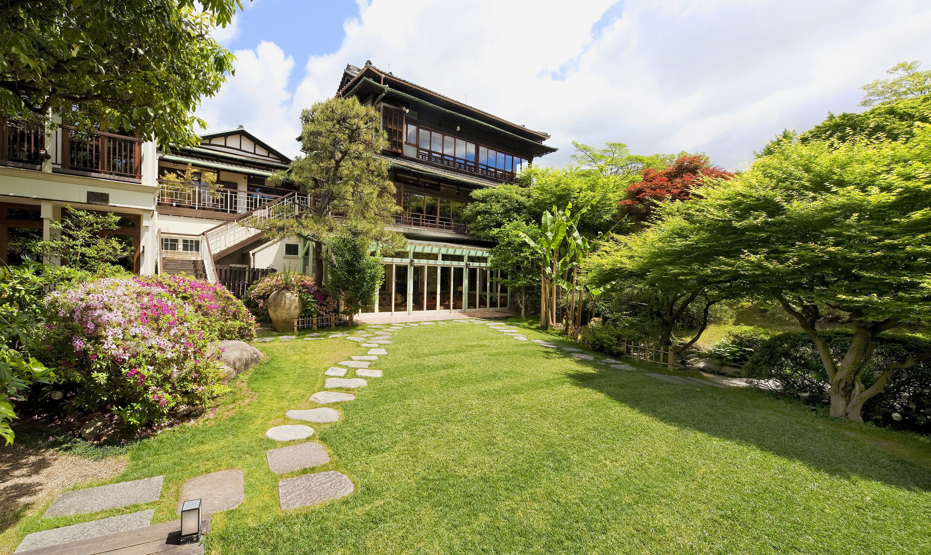 公式】ザ・ガーデン・プレイス 蘇州園 – 神戸の結婚式場・レストラン